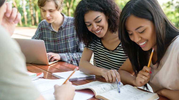 Scuole paritarie a Giugliano in Campania