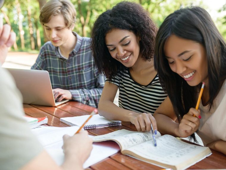 Scuole paritarie a Giugliano in Campania