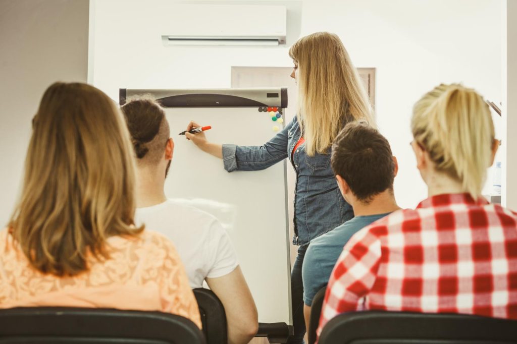 Scuole serali a Caltanissetta